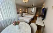 Туры в отель Weingart Suites Hotel
