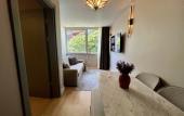 Туры в отель Weingart Suites Hotel