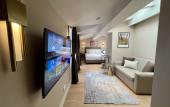 Туры в отель Weingart Suites Hotel