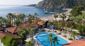 Club Akman Beach Hotel 4*