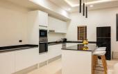 Туры в отель Villa Close to Fisherman Village - KBR15