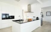 Туры в отель Luxury 5 Bedroom Modern Villa - KBR17