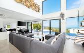 Туры в отель Luxury 5 Bedroom Modern Villa - KBR17