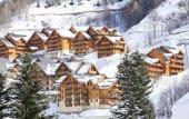 Туры в отель Hameau Et Chalets De La Vallee D’Or