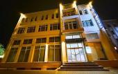 Туры в отель The Family Hotel