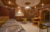Туры в отель Malakhovka Palace Hotel