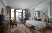 Туры в отель Hotel Pik Palace, Shahdag, Autograph Collection