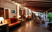 Туры в отель South Point Surf House - Whole Villa 5 Bedrooms (Sleeps 14)