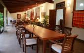 Туры в отель South Point Surf House - Whole Villa 5 Bedrooms (Sleeps 14)