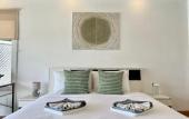 Туры в отель Moonlight Panorama Ocean Villas by RESAVA