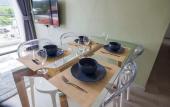 Туры в отель Modern Condo near the Beach - NV5