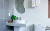 Туры в отель Lotus Home Corner & Rooftop
