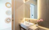 Туры в отель Villa Close to Fisherman's - KBR26