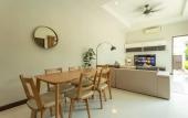 Туры в отель 2Beds pool night market  Soi Namjai v122