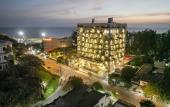 Туры в отель Iconic Long Hai Hotel