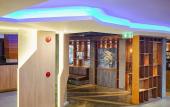 Туры в отель Mad Monkey Phuket