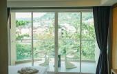 Туры в отель Mad Monkey Phuket