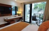 Туры в отель Pontefino Hotel and Residences