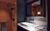 Туры в отель Shanghai Vintage Hotel Disneyland Branch