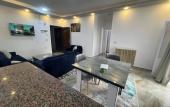 Туры в отель Comfy One-Bedroom Apartment
