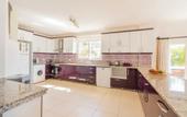 Туры в отель Villa Fuchsia 4-bedroom Retreat With Private Pool and Breathtaking View