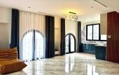 Туры в отель Luxe Paradise Suites Hotel Hoang Cau