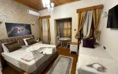 Туры в отель Gur Royal Suit Apartments