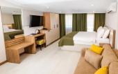 Туры в отель Quinnova Hotel