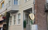 Туры в отель Lighthouse Hotel