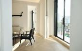 Туры в отель OPARTMENT The Far Eastern Hotel - People's Square