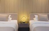 Туры в отель Spire West Hotel