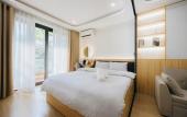 Туры в отель Wisteria Luxury Apartment