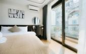 Туры в отель Wisteria Luxury Apartment
