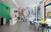 Туры в отель Saluton House