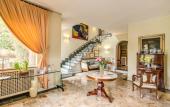 Туры в отель La Gaura Guest House