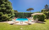 Туры в отель La Gaura Guest House
