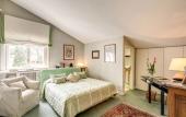 Туры в отель La Gaura Guest House