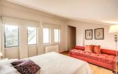 Туры в отель La Gaura Guest House