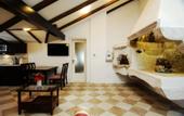 Туры в отель SUNce Palace Apartments with free offsite parking