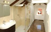 Туры в отель SUNce Palace Apartments with free offsite parking