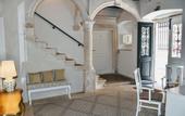 Туры в отель SUNce Palace Apartments with free offsite parking