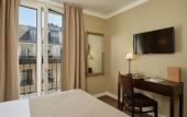 Туры в отель Hotel De Sevres