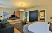 Туры в отель James Hotel & Apartments