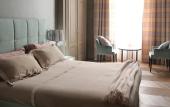 Туры в отель Le Quattro Dame Luxury Suites