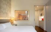 Туры в отель Duquesa Suites Landmark Hotel by Duquessa Hotel Collection