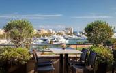 Туры в отель Duquesa Suites Landmark Hotel by Duquessa Hotel Collection