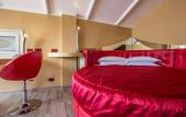 Туры в отель Fellini Hotel