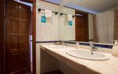Туры в отель Hotel Humaina