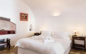 Туры в отель Pantelia Suites