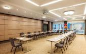 Туры в отель Lindner Hotel Dusseldorf Airport, part of JdV by Hyatt